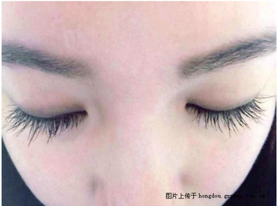 超鸡冻！快来看blingbling电眼！艾格碧诗睫毛增长液评测